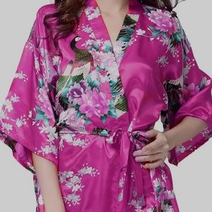 🟣 BOGO! NEW! New In Package! Peacock Print Kimono